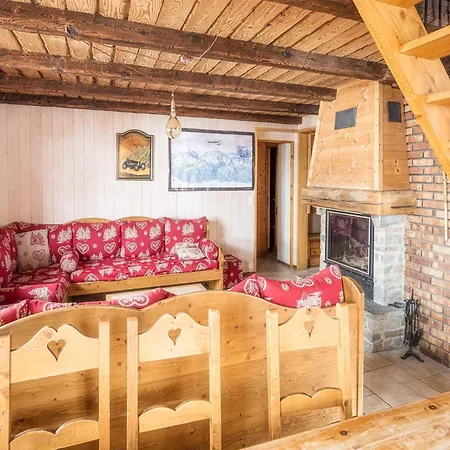 Cozy With Sauna Close To The Elevators *